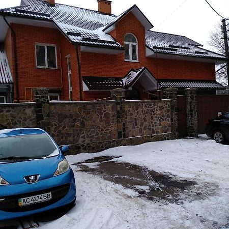 Будинок В Центрі Lutsk Bagian luar foto